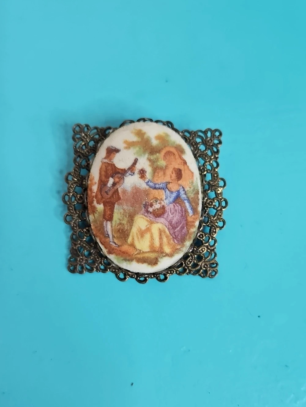 Vintage Ruby Lane Hand-painted Cameo Filigree Brooch